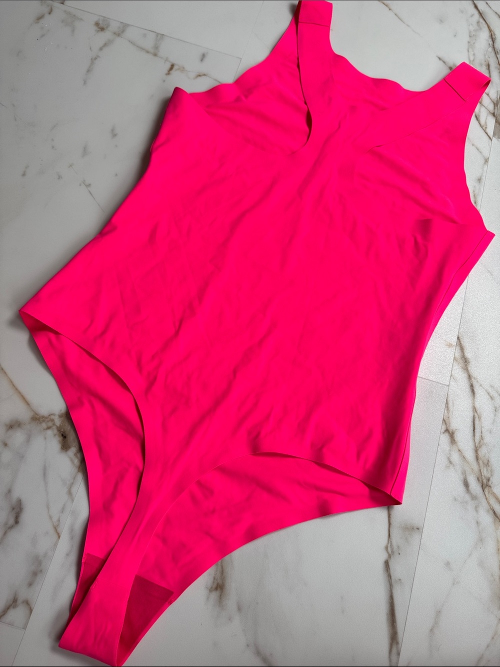 Smoothez by Aerie Hot Pink Racerback Bodysuit Sz L Thong Layering